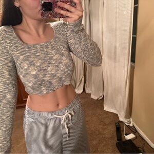 Cropped Long Sleeve Top